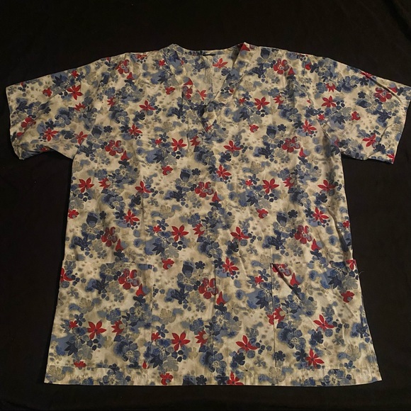 SCRUB TOPS - Picture 7 of 16